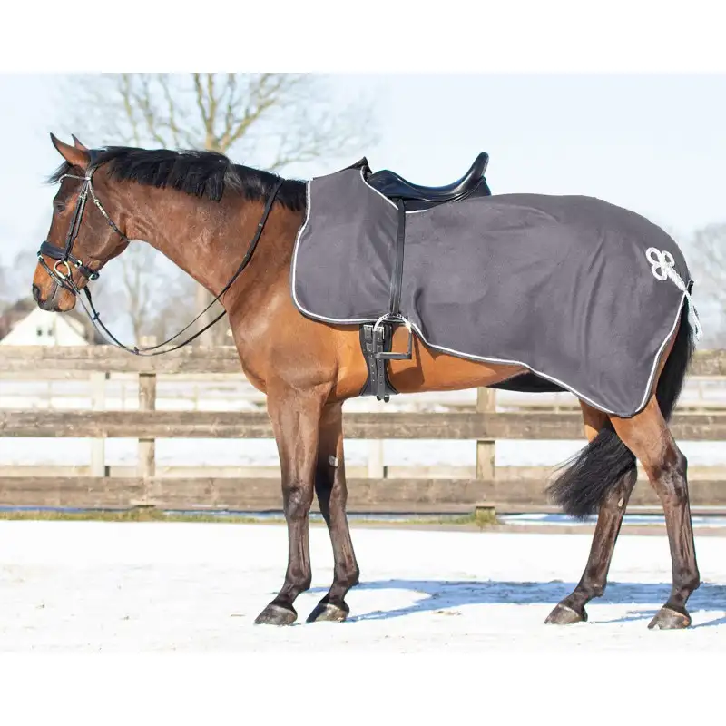 Manta Riñonera de Presentación Polar para Caballo de QHP
