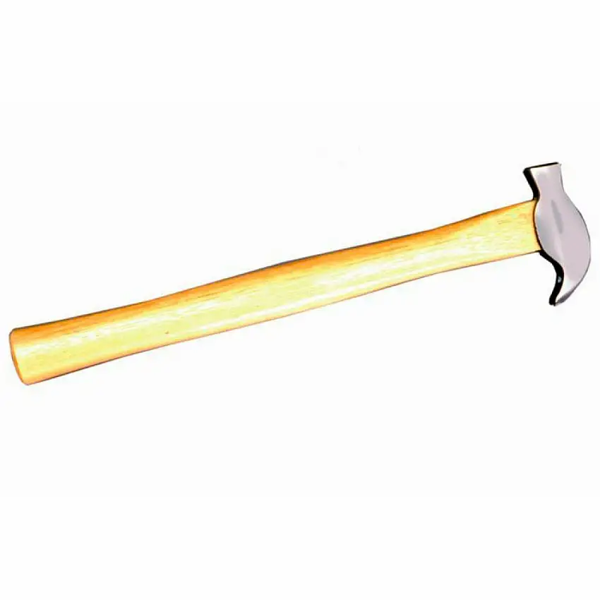 Martillo con mango de madera